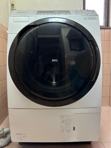 パナソニック　ドラム式洗濯乾燥機　NA-VX7700R、購入価格: 約25万円