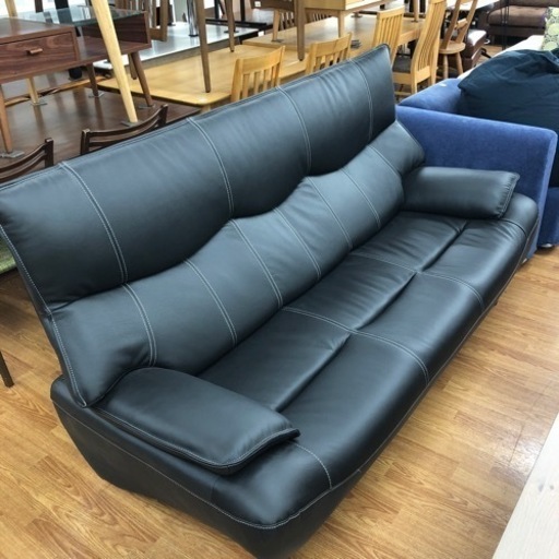 関家具3人掛けソファー売ります！