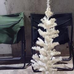 クリスマスツリー　白
