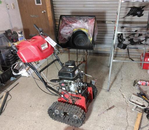 アストロプロダクツ除雪機レストア中！