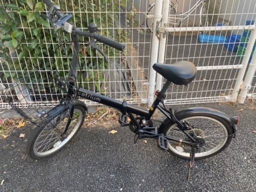 【最終値下げ】折り畳み自転車　atrium 6段階切り替え スペアキー付き