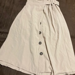 服/ファッション スカート ベージュ