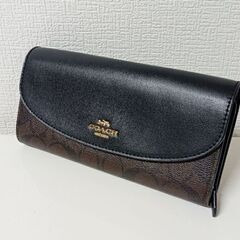 COACH　長財布　数日使用のみ