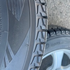 YOKOHAMAスタッドレスタイヤ、ホイールセット　215/70R16 G075