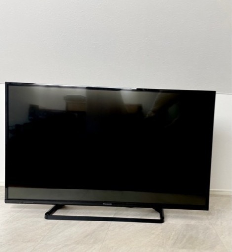 美品　Panasonic VIERA 42型　薄型液晶テレビ 大画面