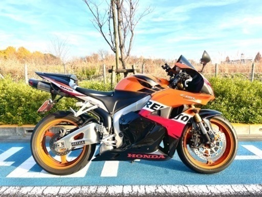 ホンダ　cbr600rr 逆車　レプソル