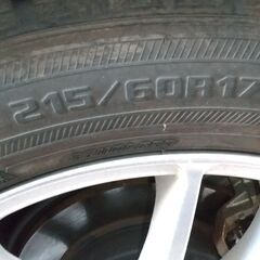 値下げします スタッドレスタイヤ　ホイール　トヨタCーHRで使用