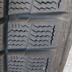 値下げします スタッドレスタイヤ　ホイール　トヨタCーHRで使用