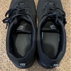 運動靴 黒 26.5cm