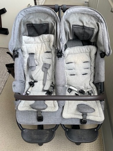 エアバギー　双子　ベビーカー