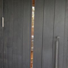 【値下げ！】無垢木ドア ガラス窓付き 玄関ドア