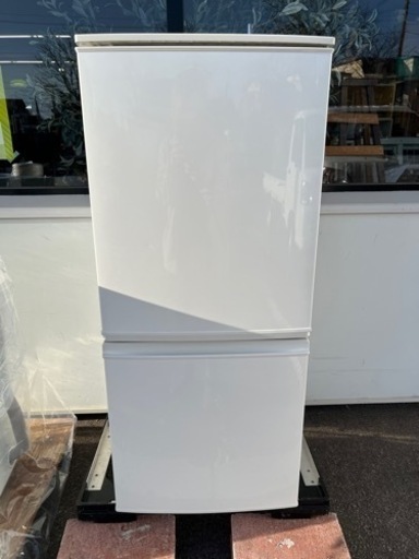 美原店　シャープ 冷蔵庫 つけかえどっちもドアタイプ 137L ホワイト SJ-D14B-W 2ドア　SHARP ノンフロン　冷凍冷蔵庫