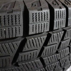 185/65 R15 ヨコハマ スタッドレスタイヤ