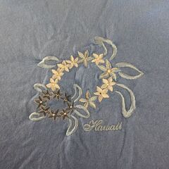 【ネット決済】HAWAIIで買った亀柄のTシャツです