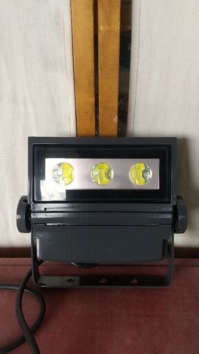 3連LEDランプ 売ります‼️