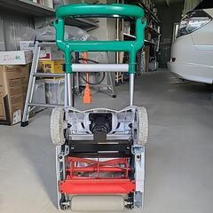 マキタ電動芝刈機MLM2351