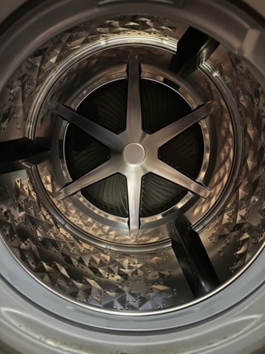 パナソニック　ドラム式洗濯乾燥機　NA-VX7700R、購入価格: 約25万円