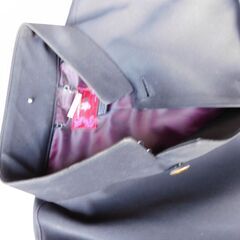 値下げ。格安中古仮装衣装応援団長服　学生服・長乱服・長らん・長ラン上着とラッパズボンの上下セット、上着ウール・サイズＬ、学ラン上下。フリーサイズ。ほぼ未使用品。洗濯出来ます。先着４着セット限り。  　