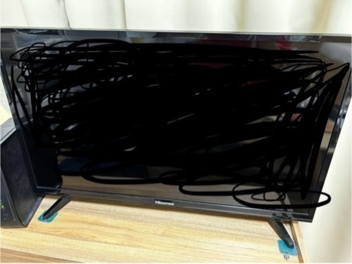 【1/6-8受取のみ】液晶テレビ　Hisense 32型