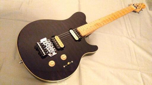 Sterling by MUSIC MAN AX4／TBK（Translucent Black）中古