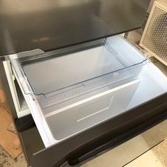 さらに値下げしました。冷蔵庫　３６０リットル　半年未満使用