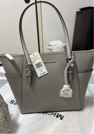 新製品　未使用　Michael kors バッグ