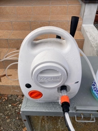 KOSHIN 充電式高圧洗浄機
