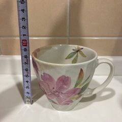 花柄のコーヒーコップ
