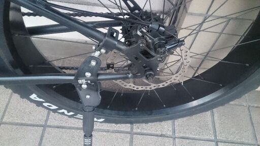 モテチャリ!超激安【ディスクブレーキ シマノ6段変速 ファットバイク  