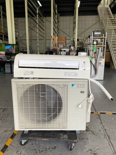 大阪⭐️エコマックス♻️「T430」ダイキン ルームエアコン 室内機 F40UTEP-W  室外機 R40UEP ※ホワイト 単相200V 4.0kw