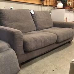 NOYES ノイエス 2.5人掛けソファ グレー