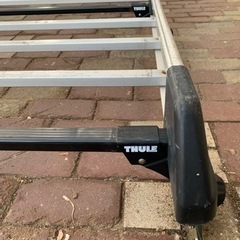 トヨタ純正 thule ハイエース200系 ルーフキャリア アルミルーフラック 手