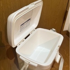 【値下げ】モンタナ クーラーボックス 13L キャンプ 釣り