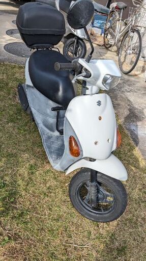 決まりました。スズキ レッツ４ リアボックス付き