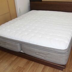 R536 NITORI クイーンベッド ダブルマットレス、幅170cm Used・美品