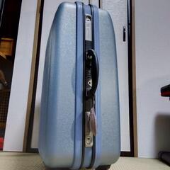 スーツケース　ブルー