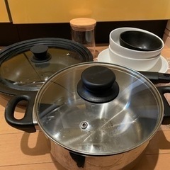 フライパン　鍋　食器類