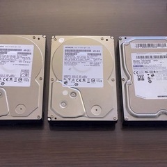 内蔵HDD 合計4TB (2TB、1TB、1TB)