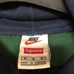 超美品！シュプリーム Supreme NIKE ナイキ コラボ パーカー