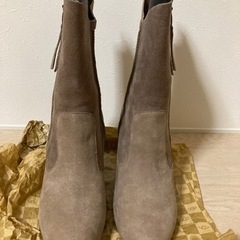 アグ(UGG)ブーツ