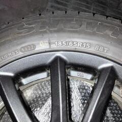 【値下げ】バリ溝2022年製スタッドレス＆ホイール15インチ4本フリード