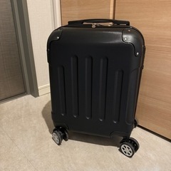 【決定】スーツケース キャリーケース 機内持ち込み可能 黒