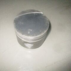 BMW-アルピナ―B7ターボーピストン―オブジエー