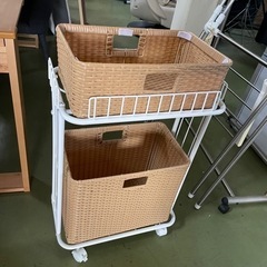 ランドリー収納、洗濯物入れ(中古美品)