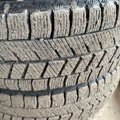 スタッドレスタイヤ　155/65/13 VRX3