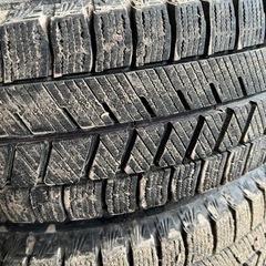 スタッドレスタイヤ　155/65/13 VRX3