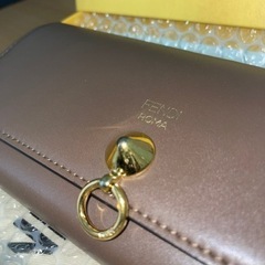 ブランド長財布（元値7万）フェンディ FENDI ROMA