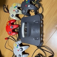 Nintendo 64コントローラー4台付き