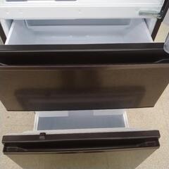 MITSUBISHI3ドア冷蔵庫2023年製365L  TJ2242