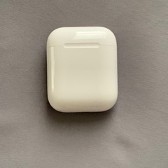 AirPods 充電ケース(Apple純正品)